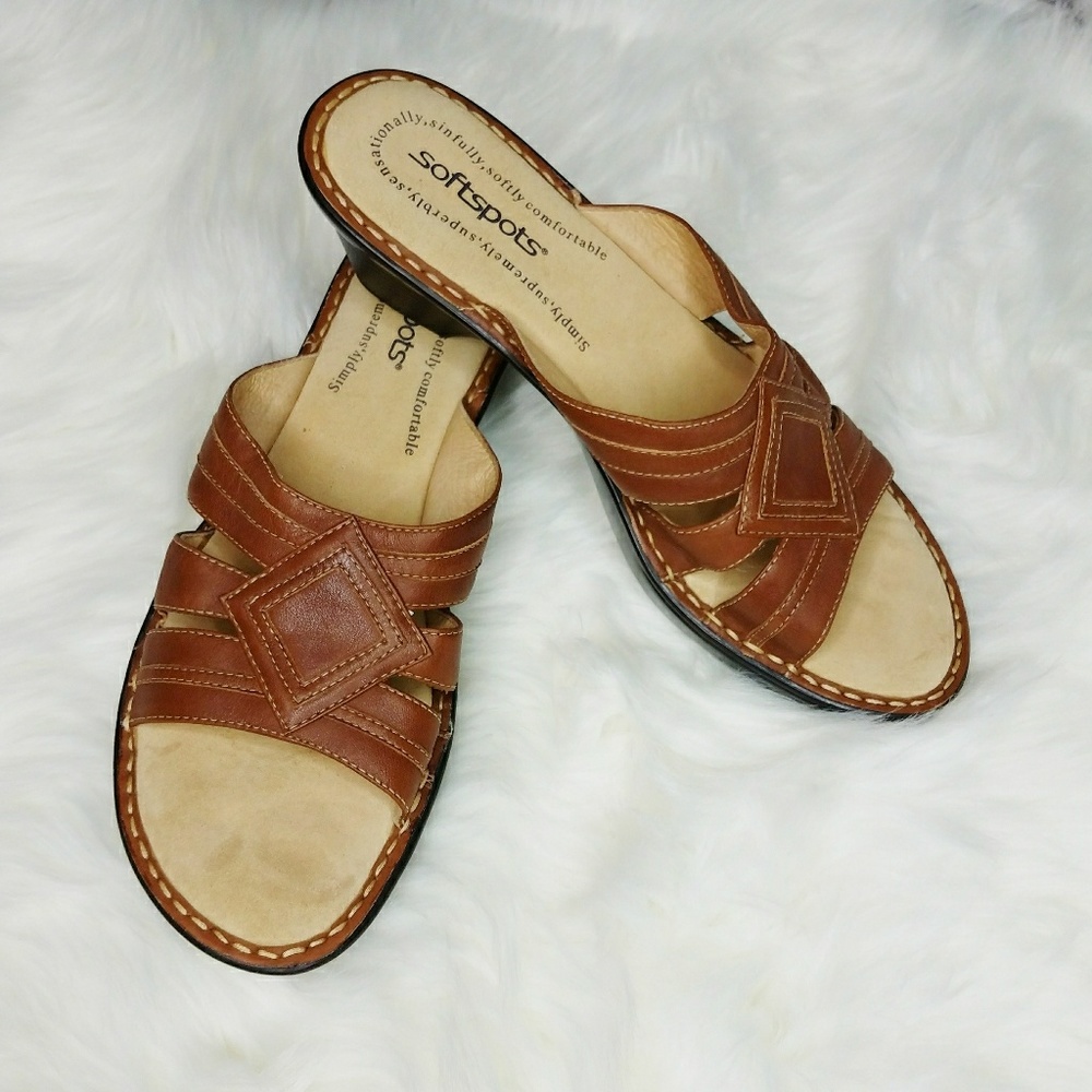 Softspots Leather Sandals Unworn sz 9.5M